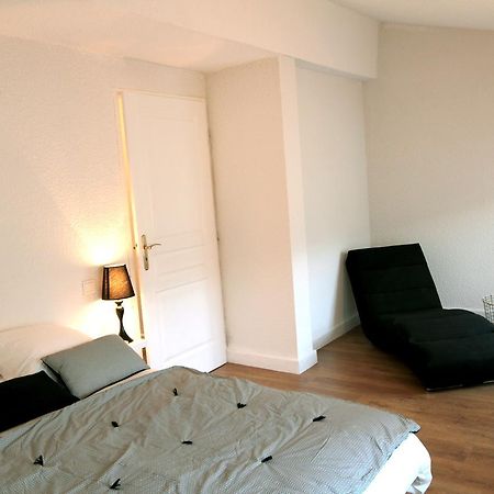 Cite Chic Apartment Carcassonne Bagian luar foto