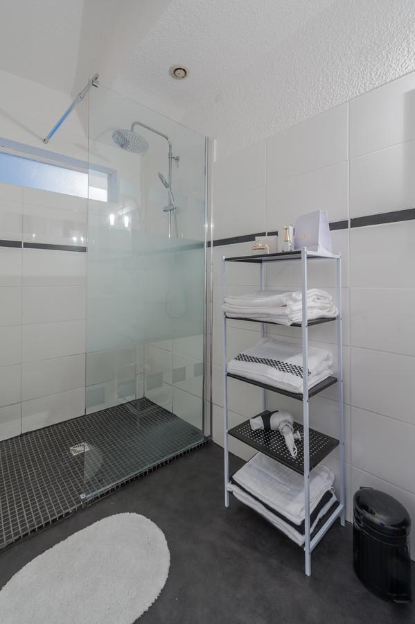 Cite Chic Apartment Carcassonne Bagian luar foto