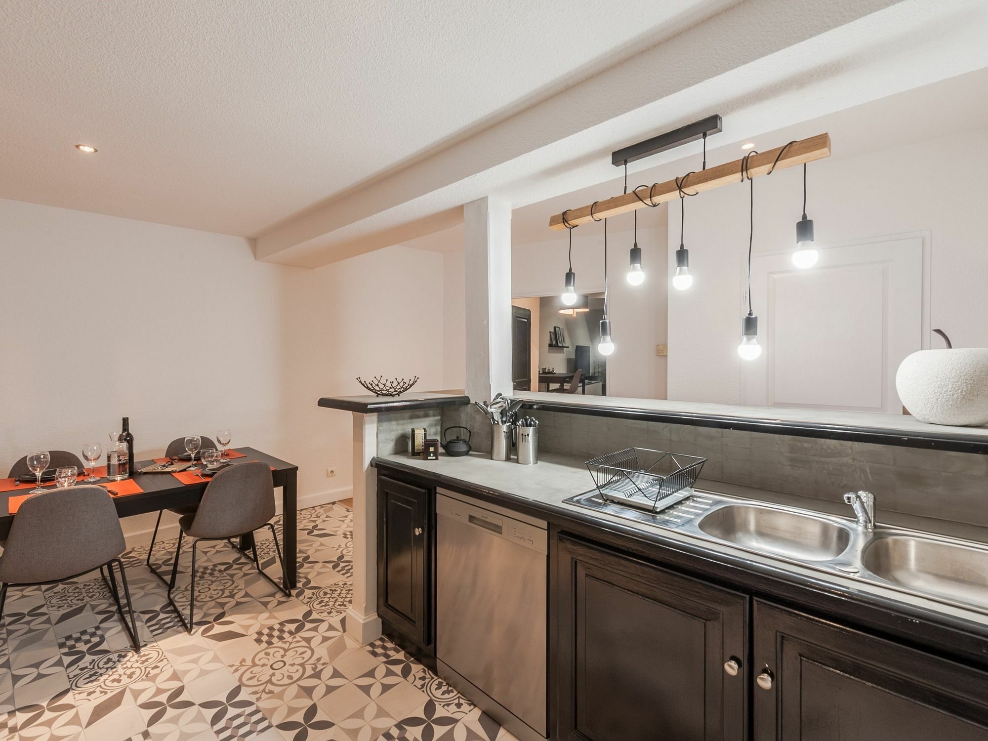 Cite Chic Apartment Carcassonne Bagian luar foto